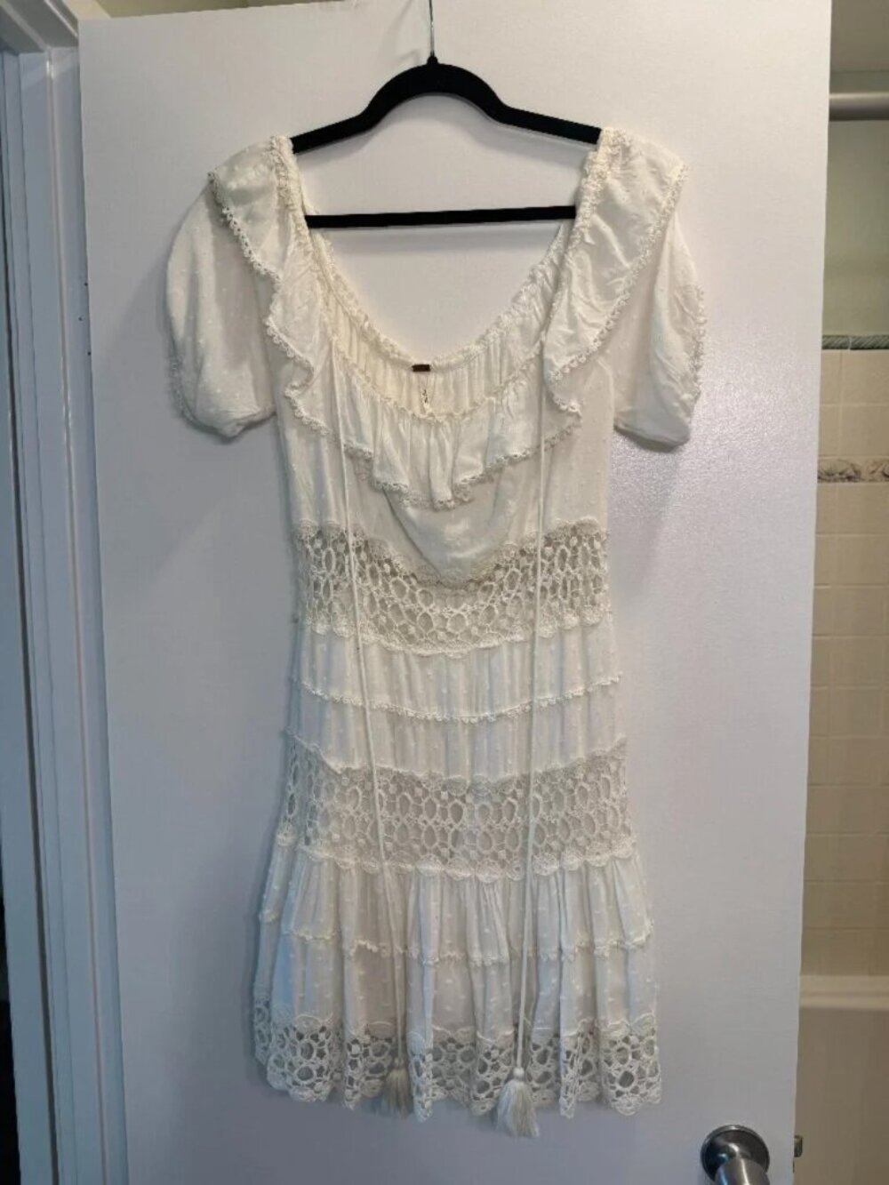 NWT Free People Ivory Crochet Lace Ruffle Boho Dress Size 6